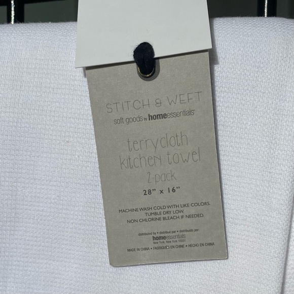 🔥5/$25🔥Stitch & Weft Terry Cloth Kitchen Towels “In This Kitchen We Dance” - Picture 2 of 2